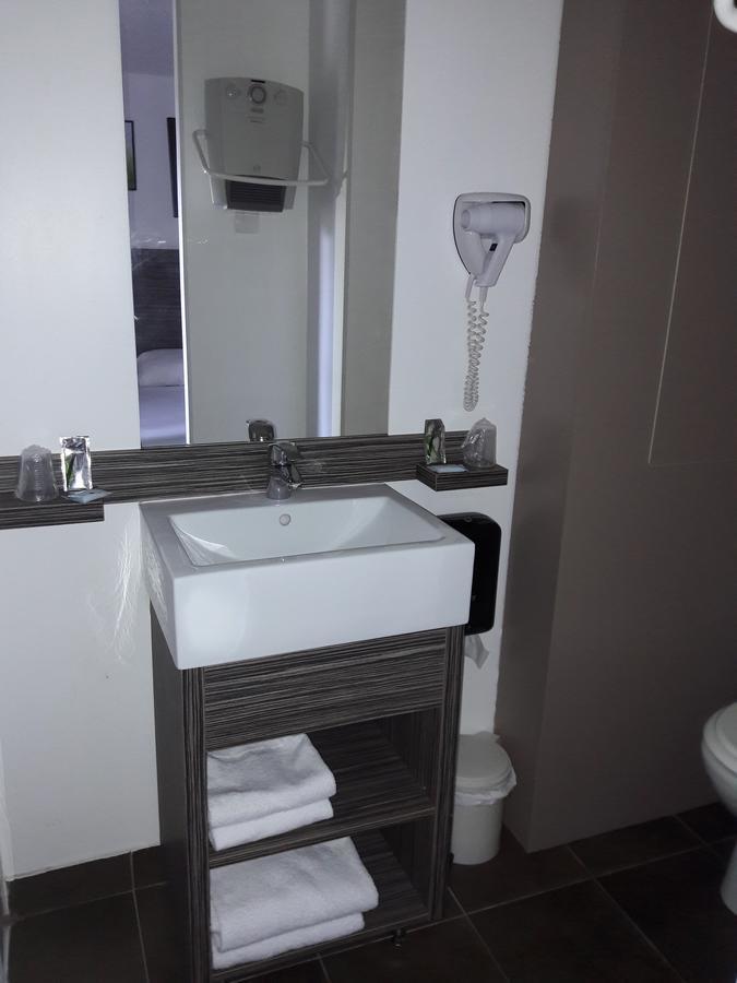 Hotel Le Cosy Blois Villebarou Экстерьер фото